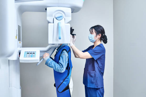 Best Emergency Dental Care for Broken or Chipped Teeth in Woodcreek, TX